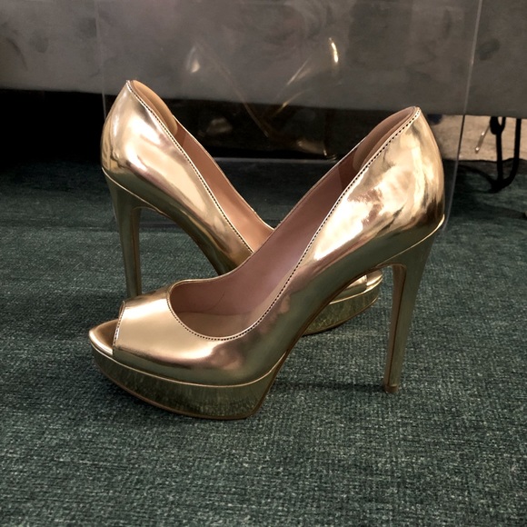 Gold Enzo Angiolini Peep Toe Heels - Picture 2 of 8